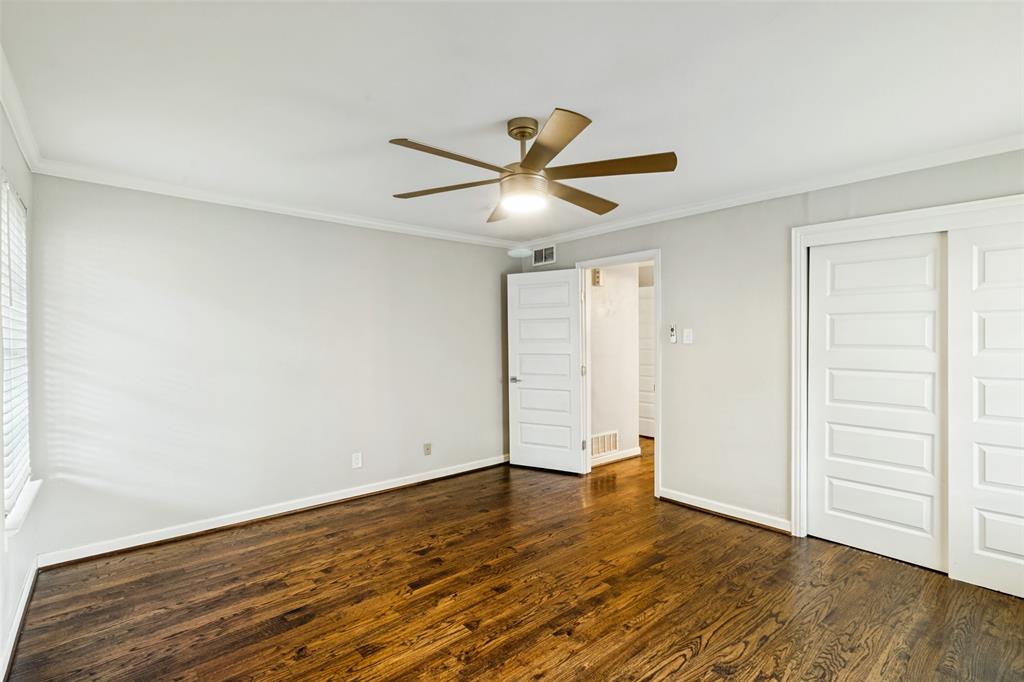 9711 E Lake Highlands Drive Property Photo 13