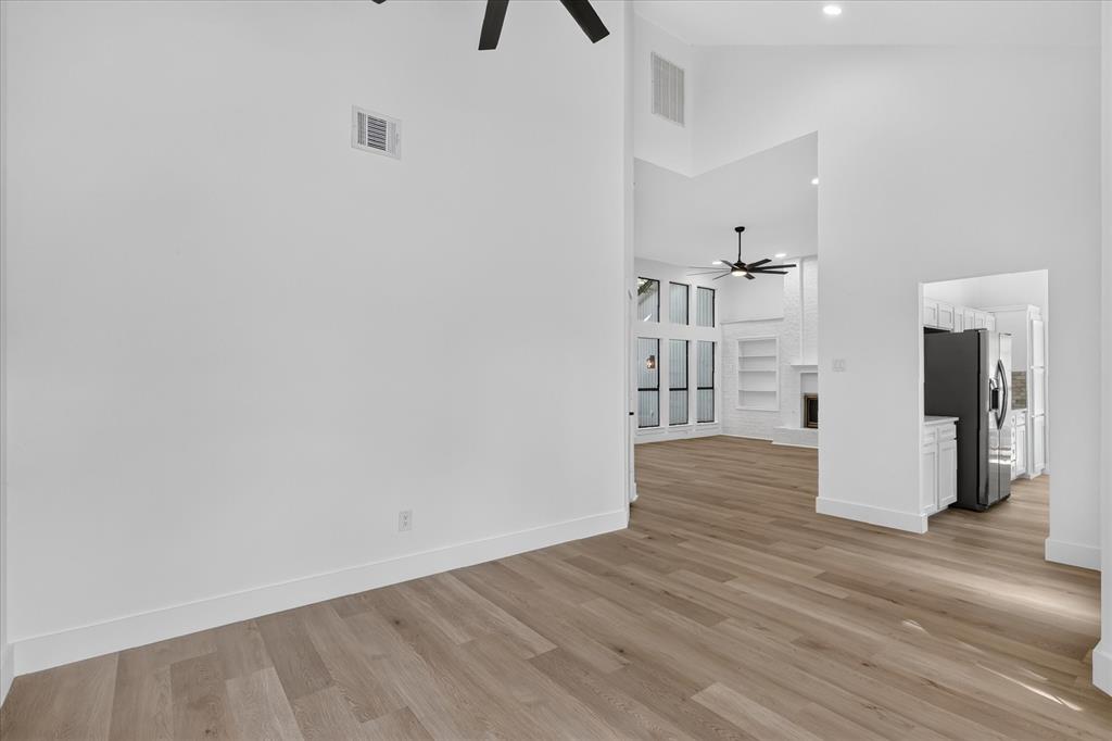18902 Whitewater Lane Property Photo 8
