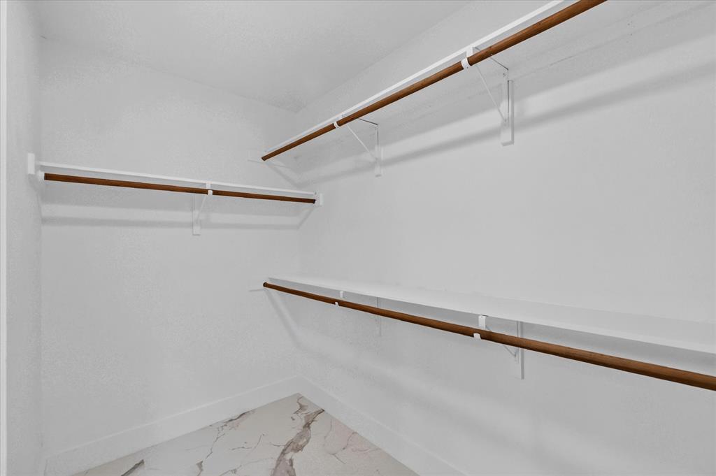 18902 Whitewater Lane Property Photo 25