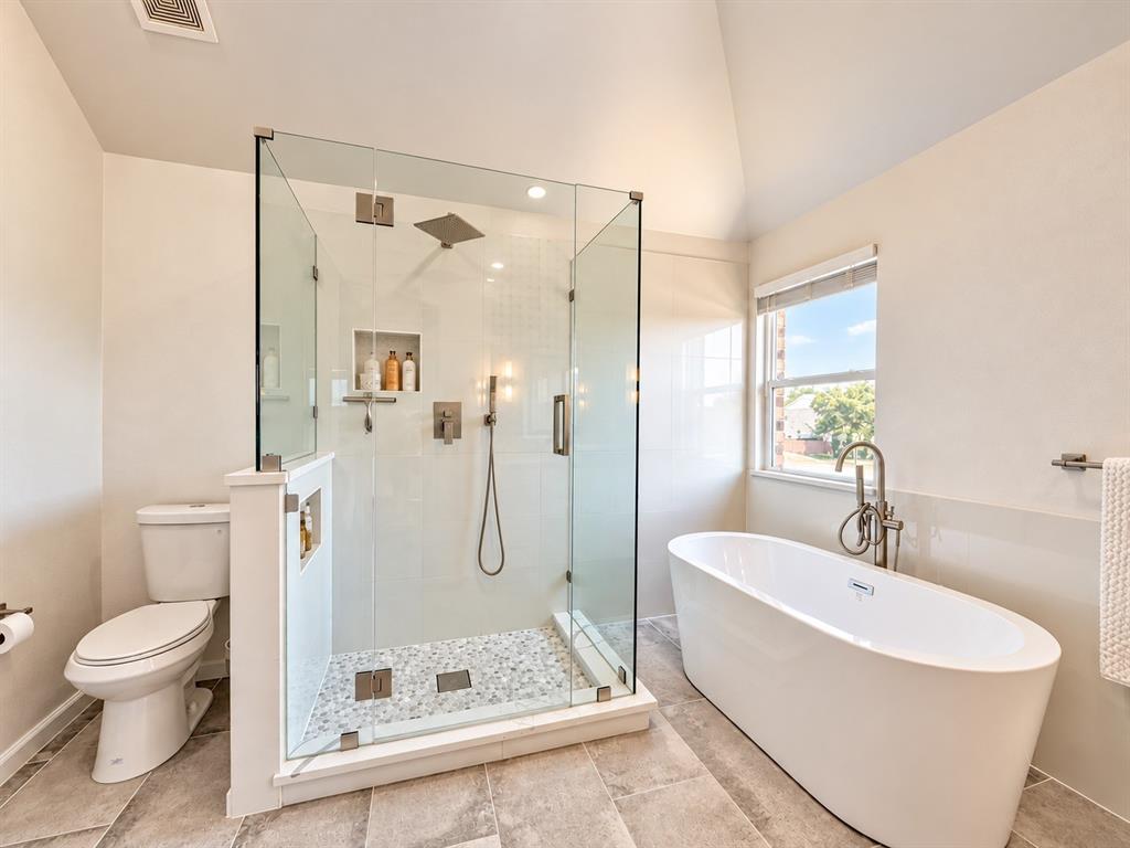 1402 Stone Canyon Way Property Photo 25