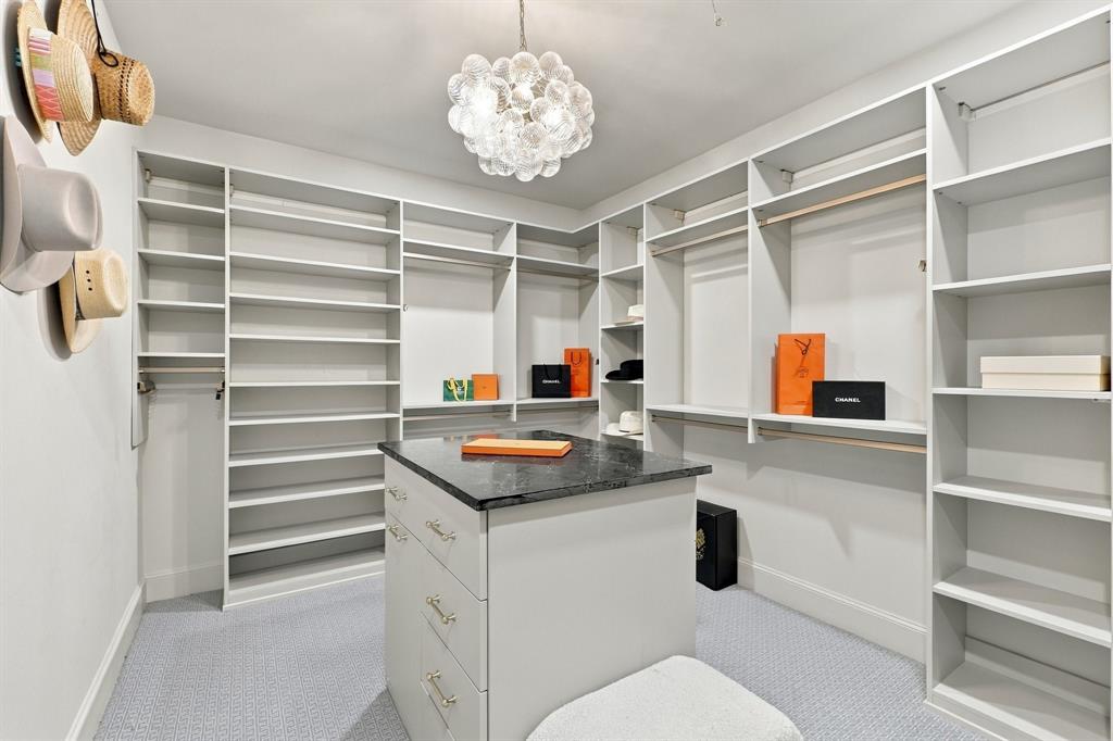17102 Vista Tree Circle Property Photo 13