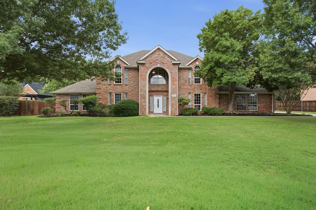 5904 Highland Hills Lane Property Photo 1