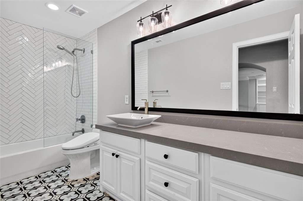 2424 Greymoore Drive Property Photo 27