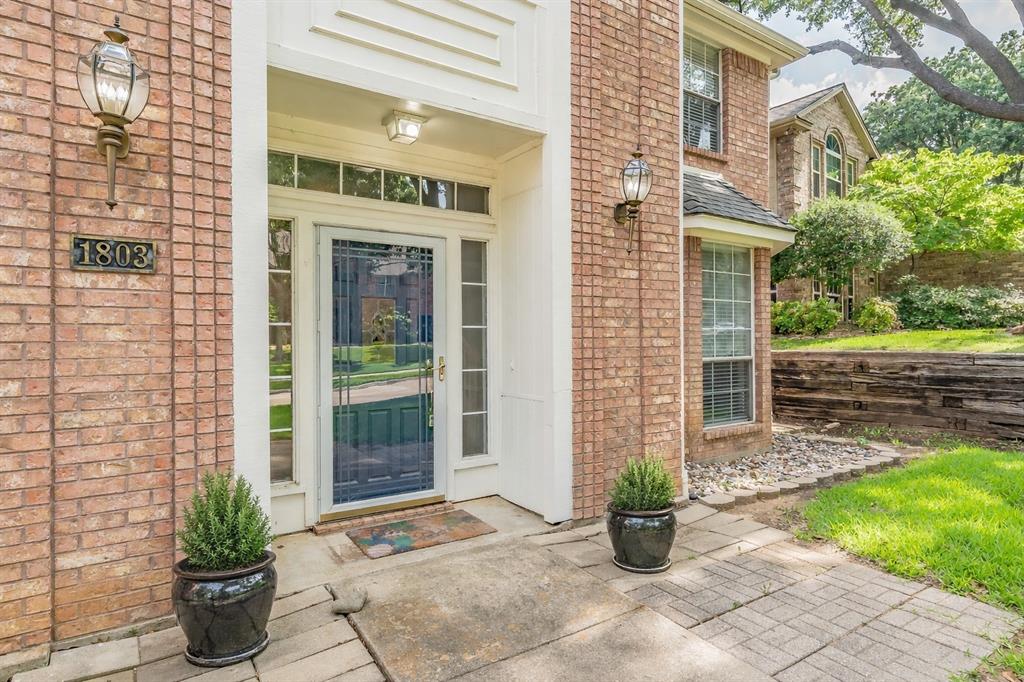 1803 Haydenbend Circle Property Photo 2