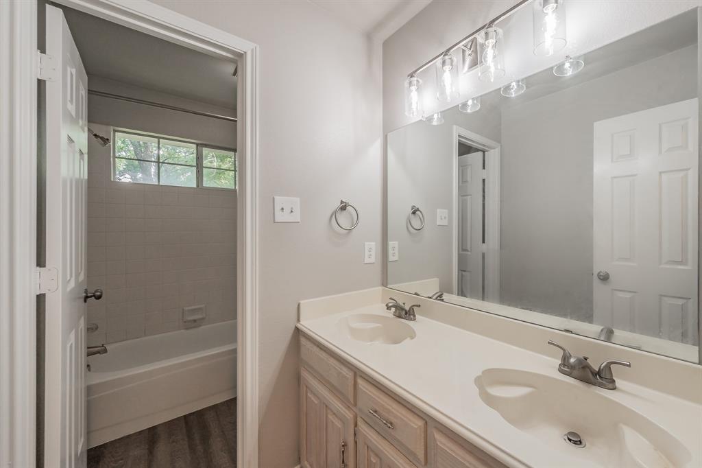 1803 Haydenbend Circle Property Photo 23
