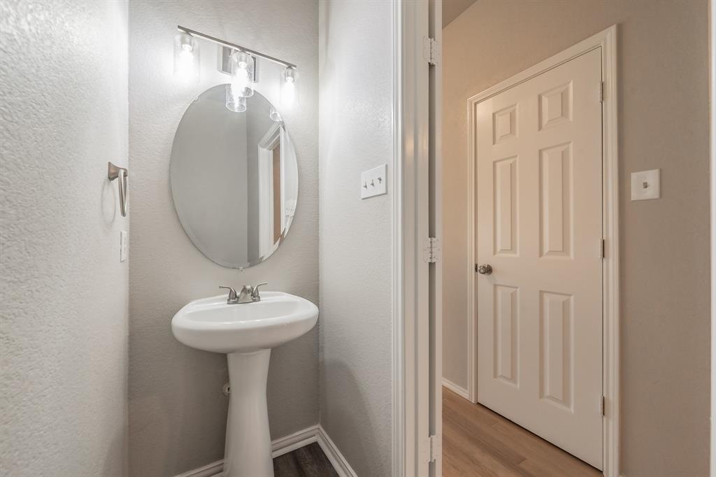 1803 Haydenbend Circle Property Photo 30