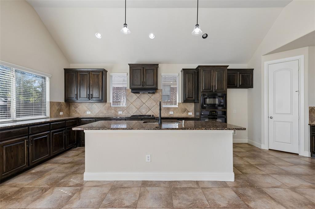 6724 S Fork Drive Property Photo 10