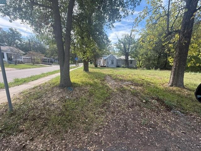 708 6th Street Property Photo 1
