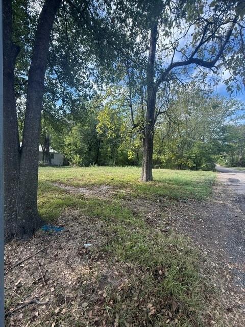 708 6th Street Property Photo 7