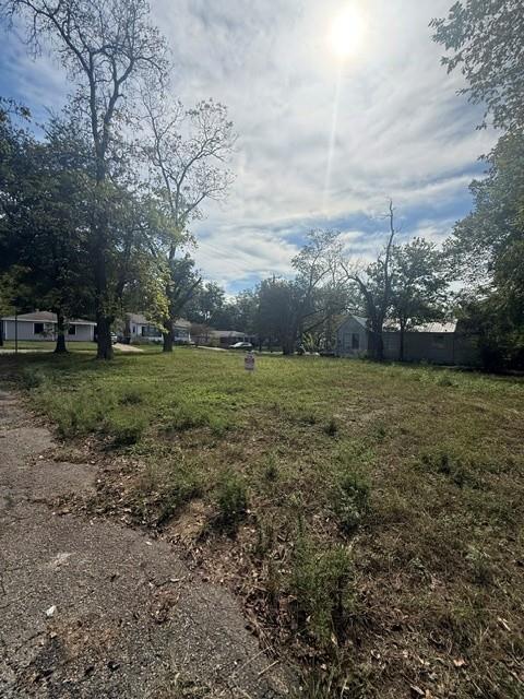 708 6th Street Property Photo 9