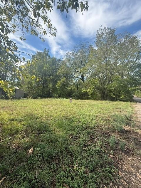 708 6th Street Property Photo 11