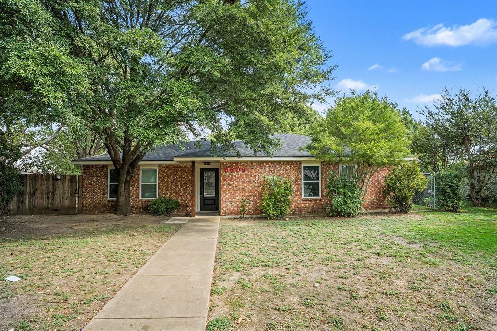 8608 Elderberry Court Property Photo 1