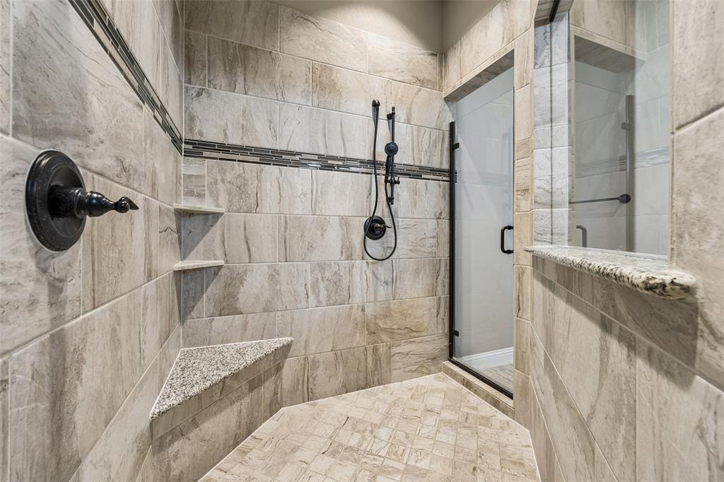 605 Calm Crest Drive Property Photo 21