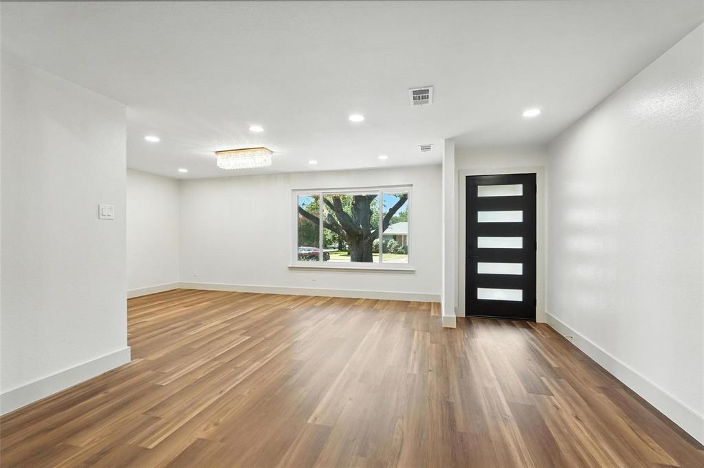8570 Sweetwood Drive Property Photo 2