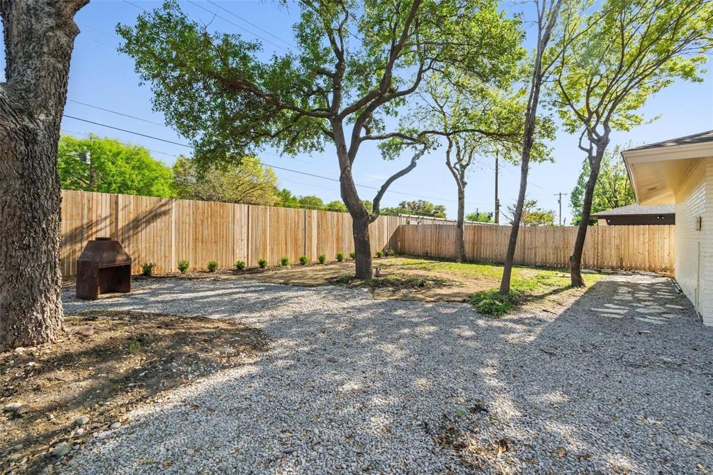 8570 Sweetwood Drive Property Photo 26
