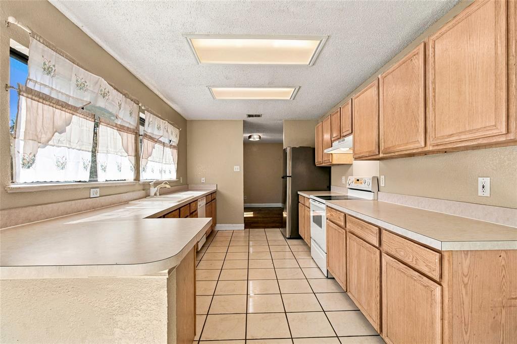 4120 Tupelo Trail Property Photo 6