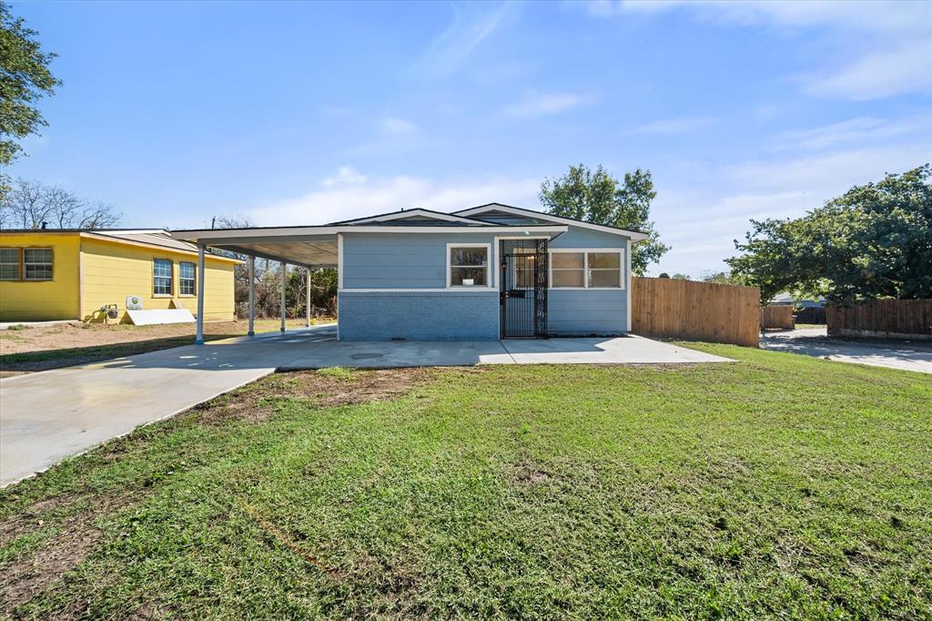 2313 Lucas Drive Property Photo 1