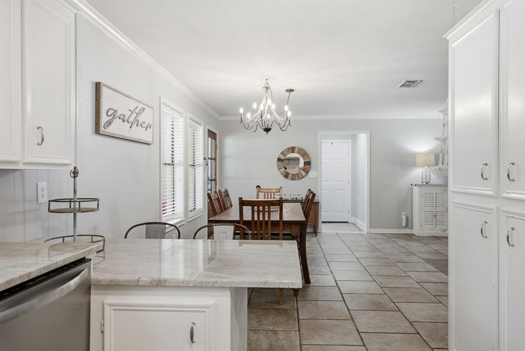 688 Charlya Drive Property Photo 12