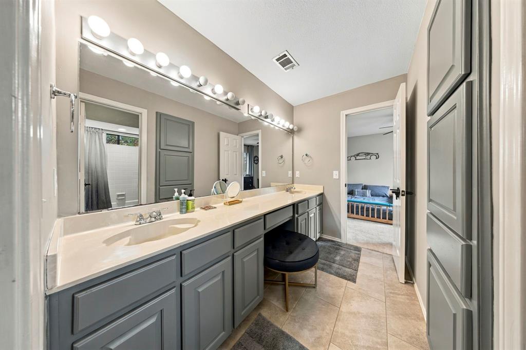 3512 Wilshire Drive Property Photo 27