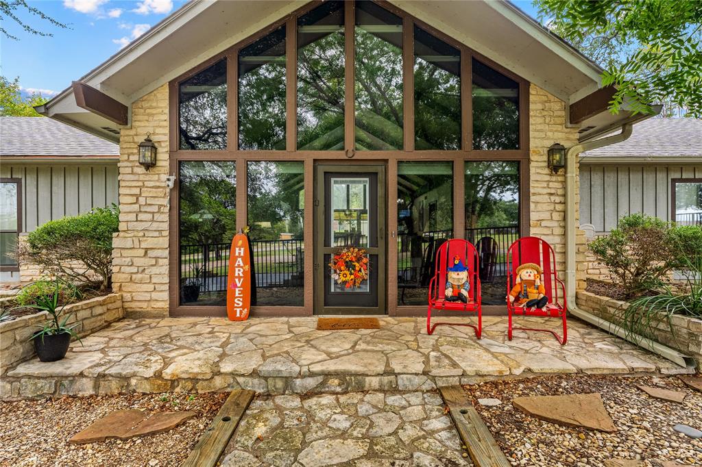 113 County Road 1275 Property Photo 1
