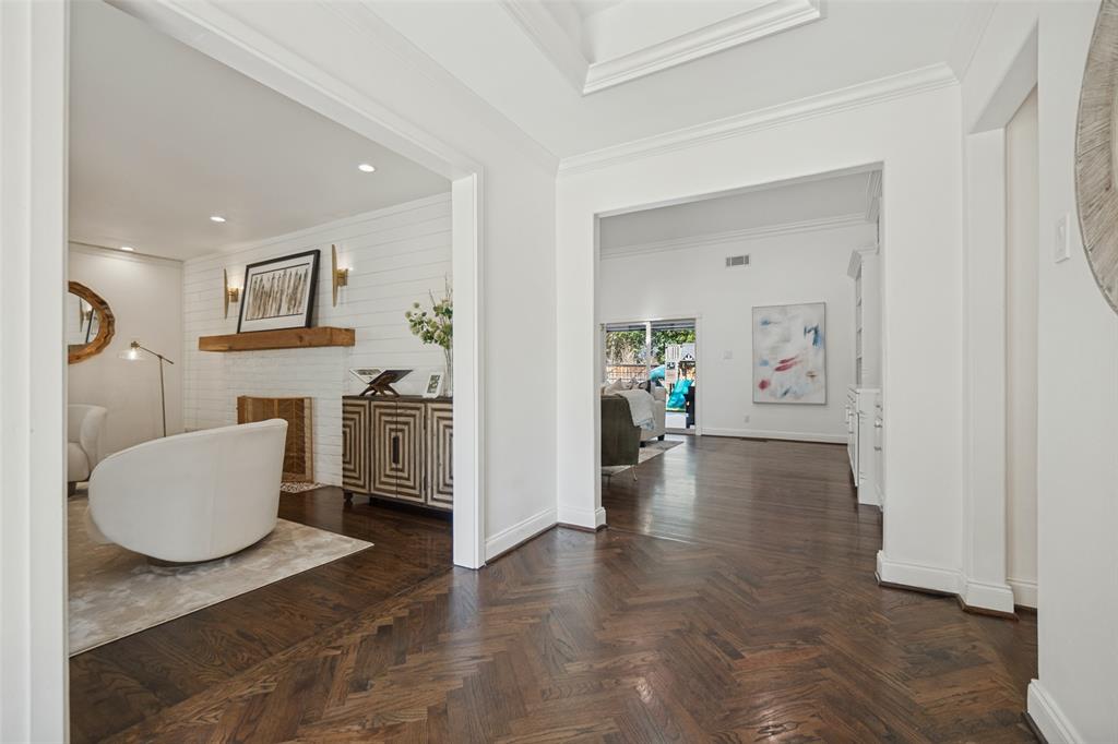 6609 Ridgeview Circle Property Photo 4