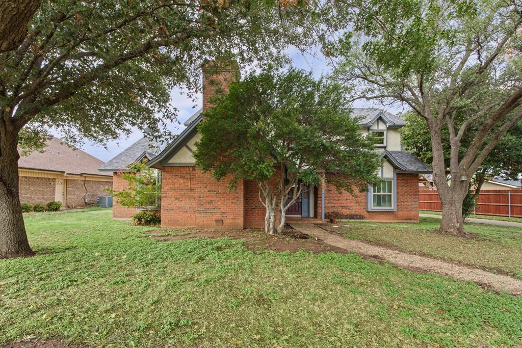 3302 Ivanhoe Lane Property Photo 1
