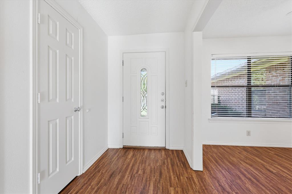 1815 Wisteria Street Property Photo 3