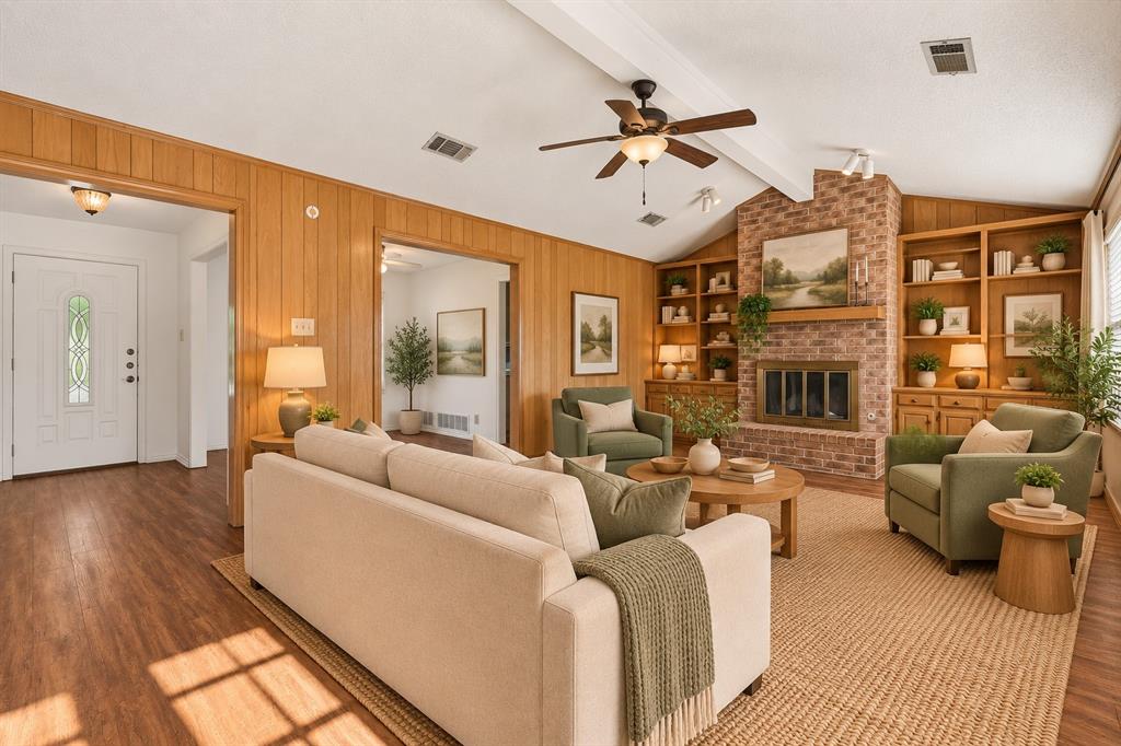 1815 Wisteria Street Property Photo 8