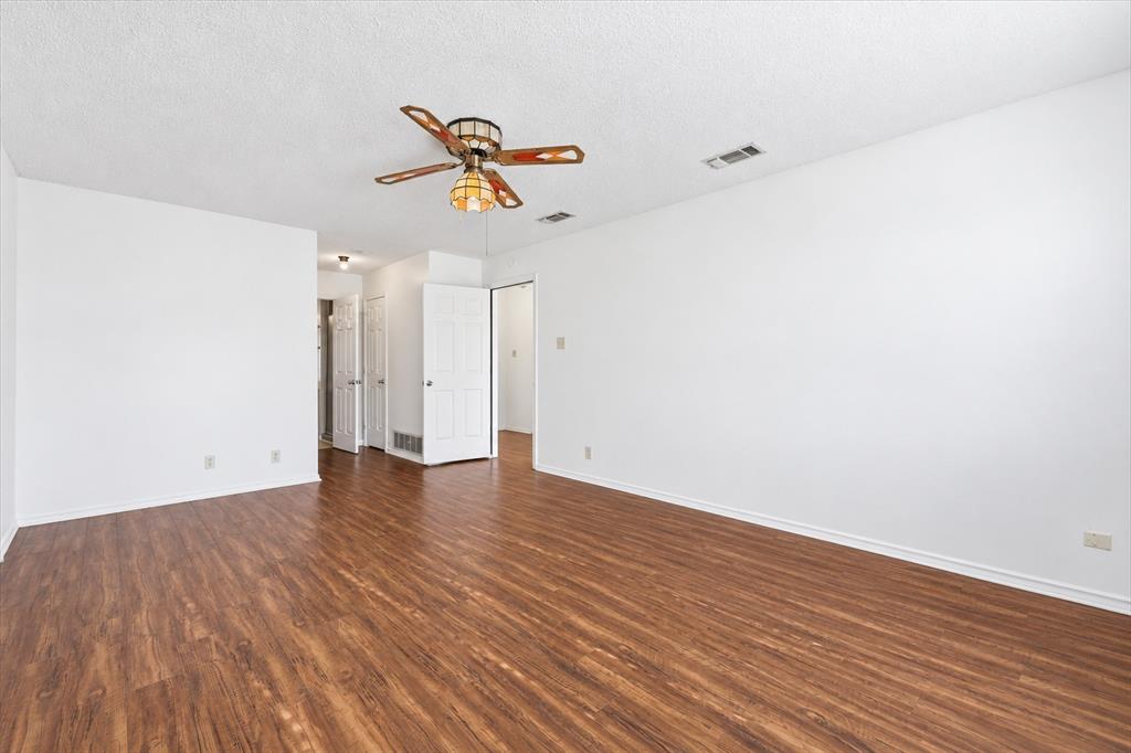1815 Wisteria Street Property Photo 17