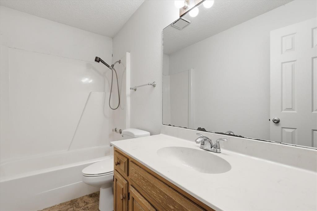 1815 Wisteria Street Property Photo 27