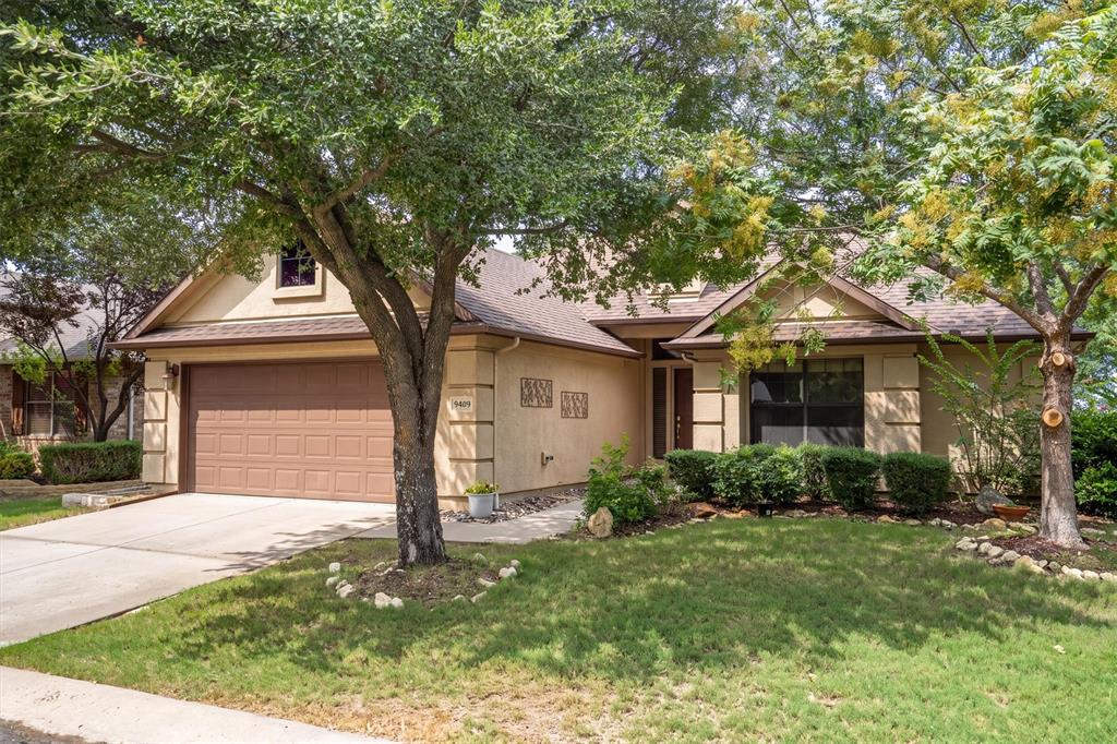 9409 Perimeter Street Property Photo 1
