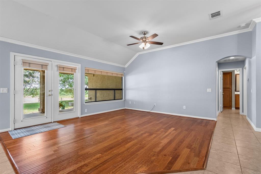 9409 Perimeter Street Property Photo 4