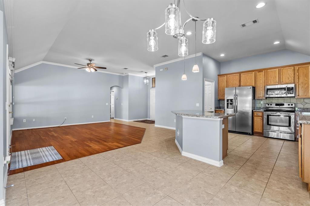9409 Perimeter Street Property Photo 8