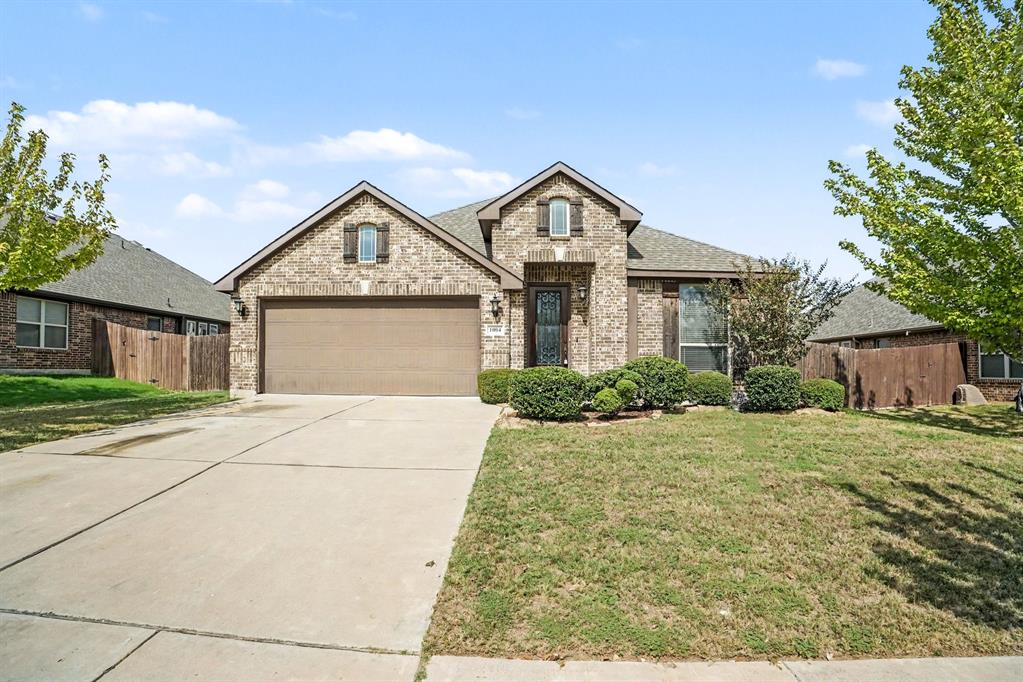 1004 Star Grass Drive Property Photo 1