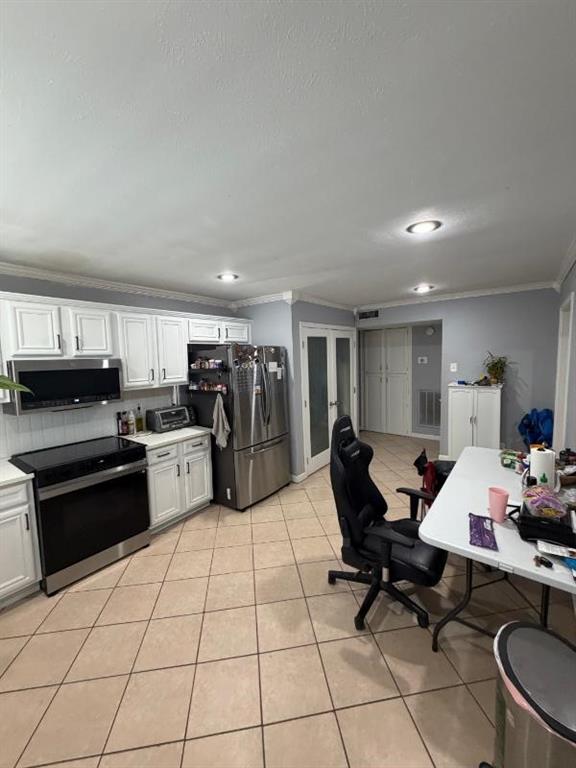 2915 Rayswood Drive Property Photo 5
