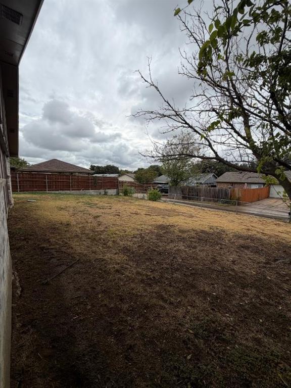 2915 Rayswood Drive Property Photo 22