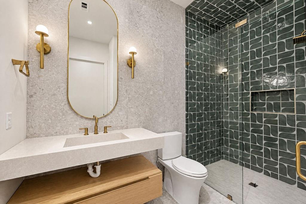 5112 Wateka Drive Property Photo 12