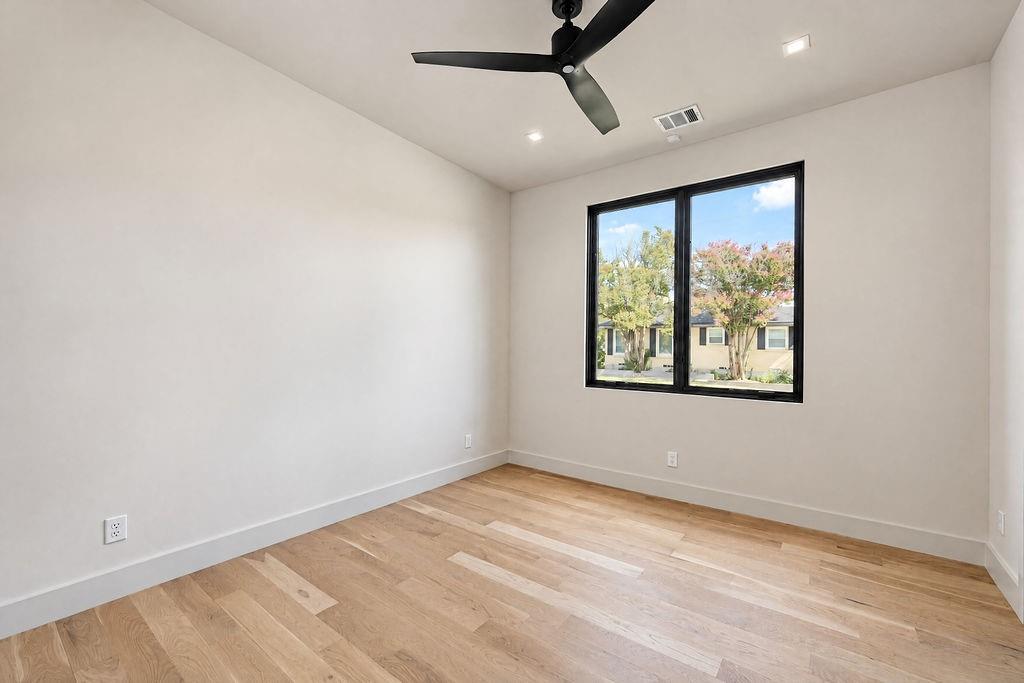 5112 Wateka Drive Property Photo 13