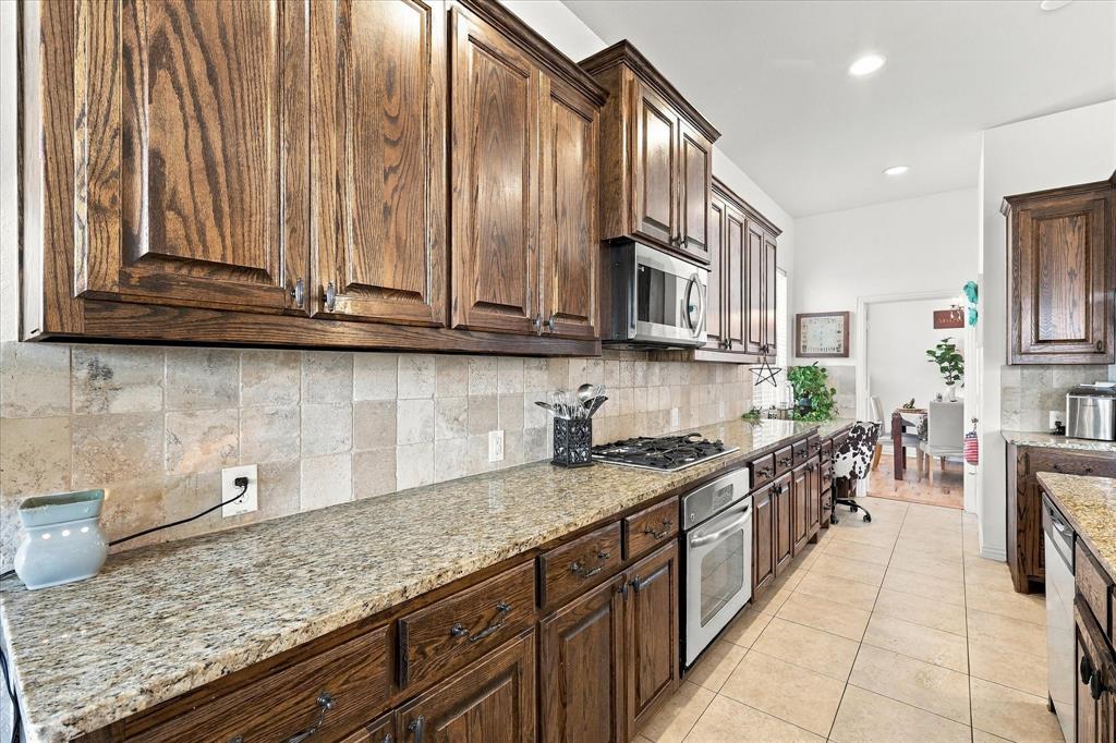 1205 Jasmine Street Property Photo 16