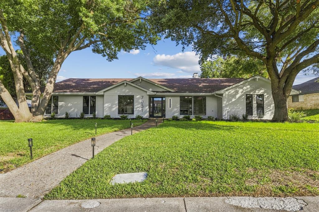 7031 Hunters Ridge Drive Property Photo 1