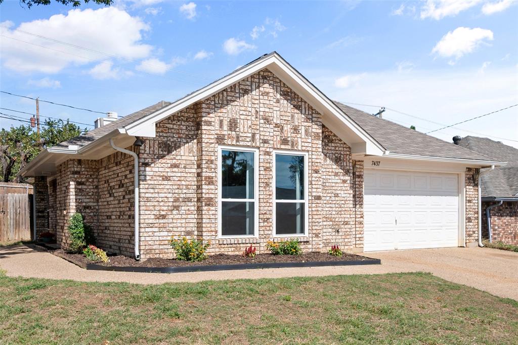 7437 Little Rock Lane Property Photo 1