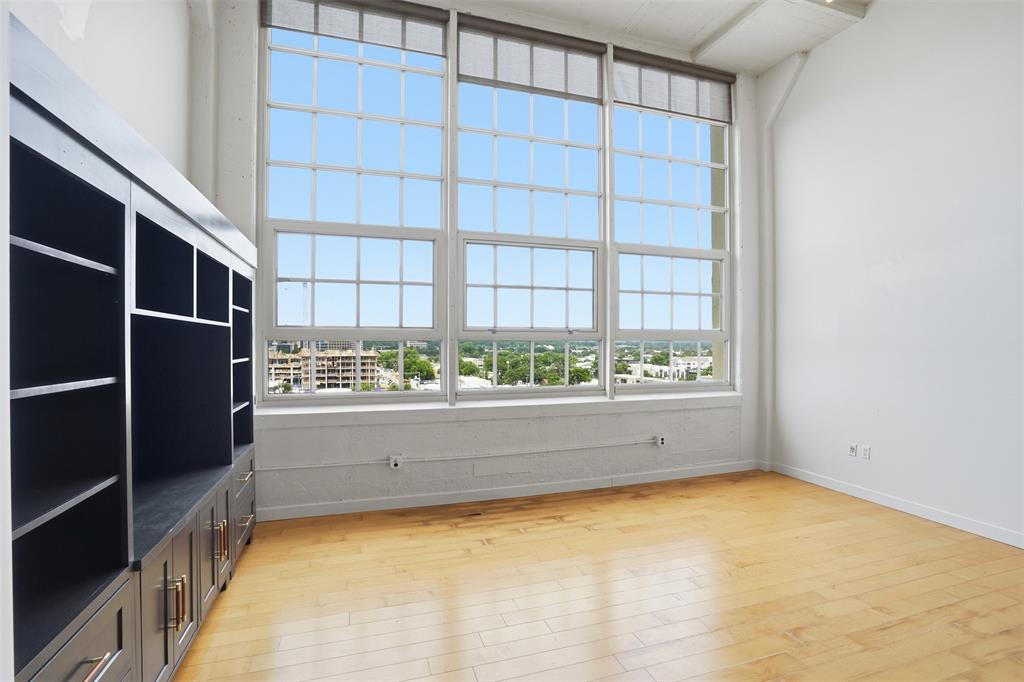 2600 W 7th Street 1727 Property Photo 4