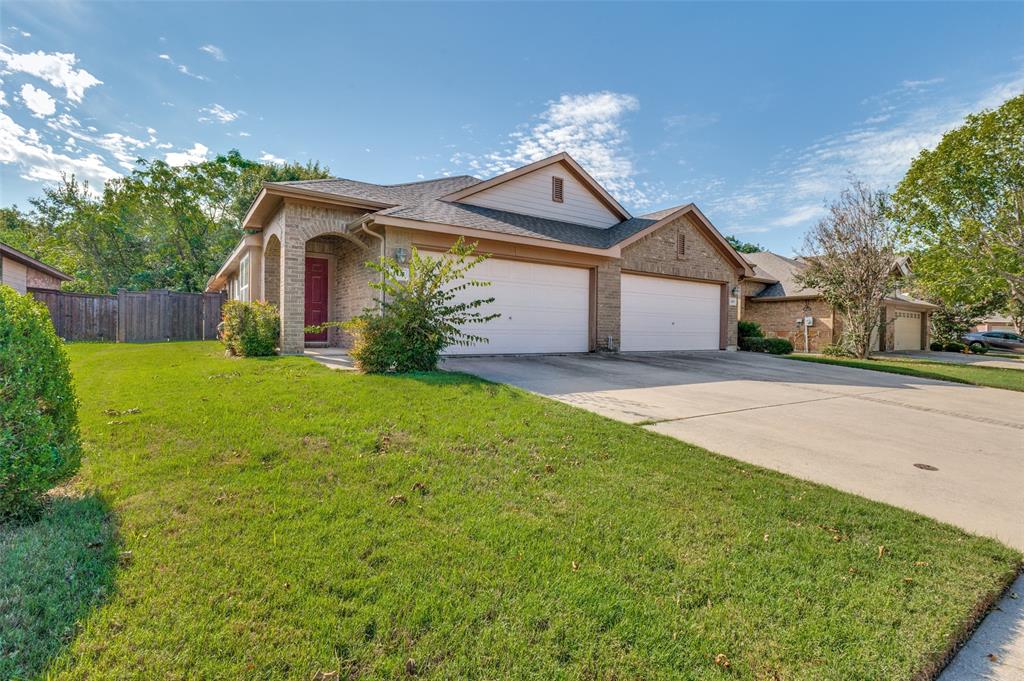 1433 Ravenwood Drive Property Photo 1