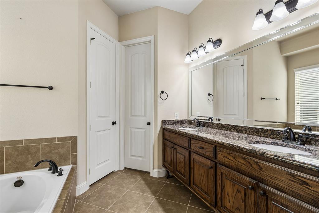 6448 Fire Creek Trail Property Photo 23