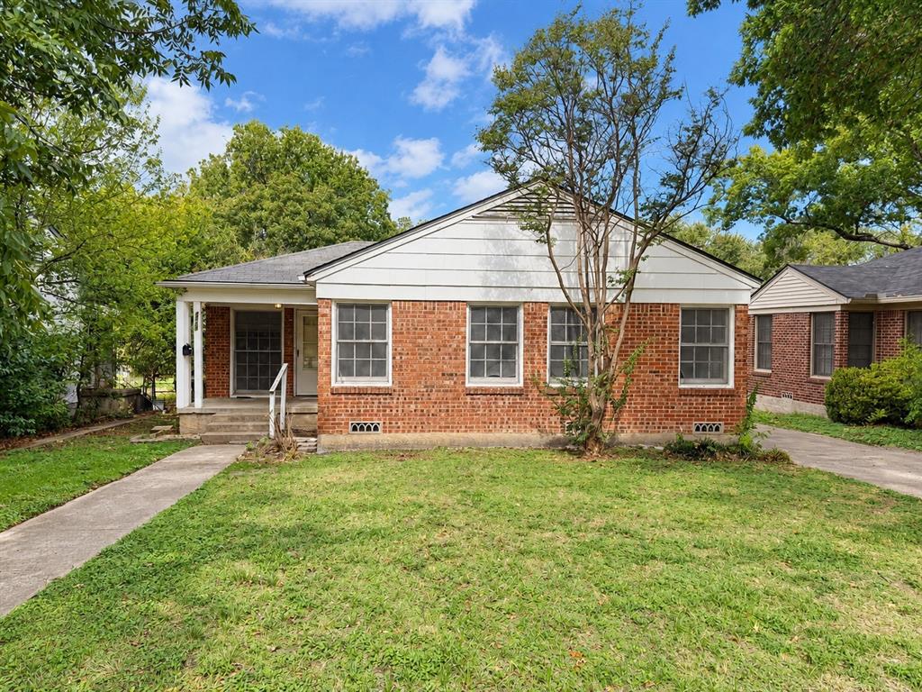 2729 Pine Avenue Property Photo 1
