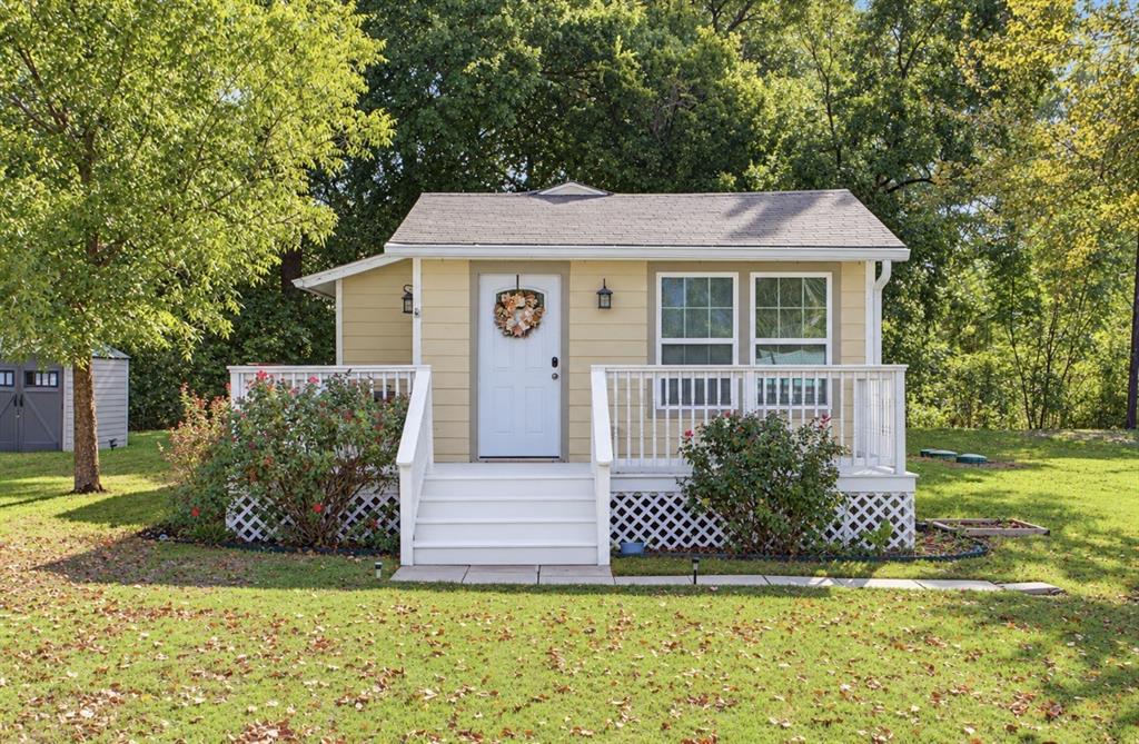 328 Spring Valley Circle