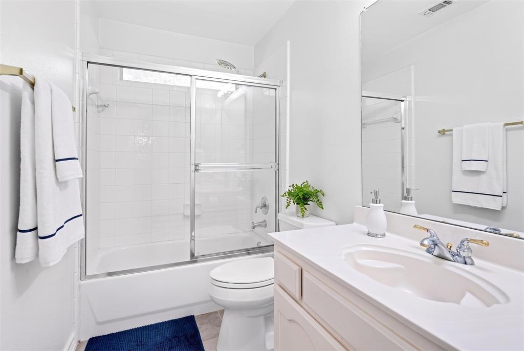 3744 Rodale Way Property Photo 24