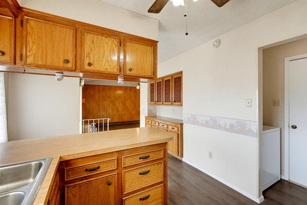 2341 Brenda Lane Property Photo 17