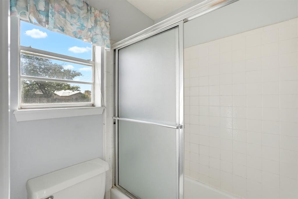 2341 Brenda Lane Property Photo 35
