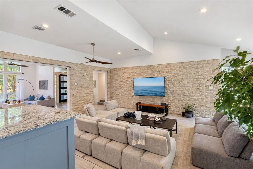 7326 Spring Valley Road Property Photo 18